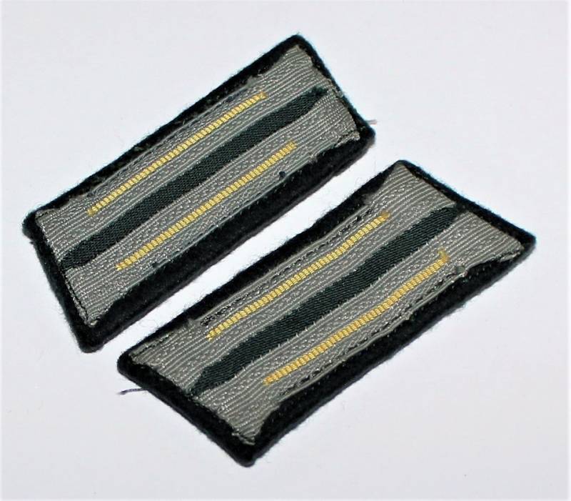 GERMANY INSIGNA AND SHOULDER BOARDS COLLAR TABS AM/NCO WEHRMACHT