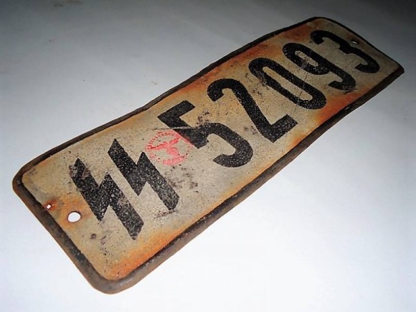 CAR NUMBER LICENSE PLATE