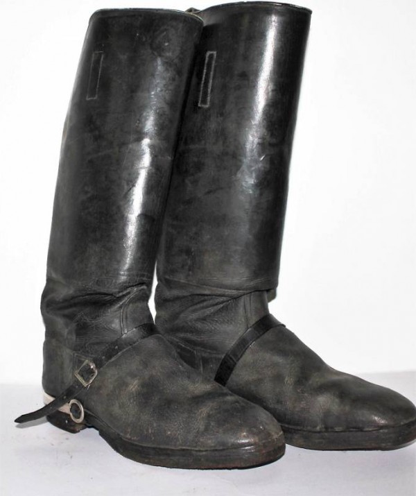 OFFICER�S BLACK BOOTS CAVALLERY