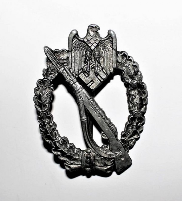 DISTINTIVO ASSALTATORE FANTERIA