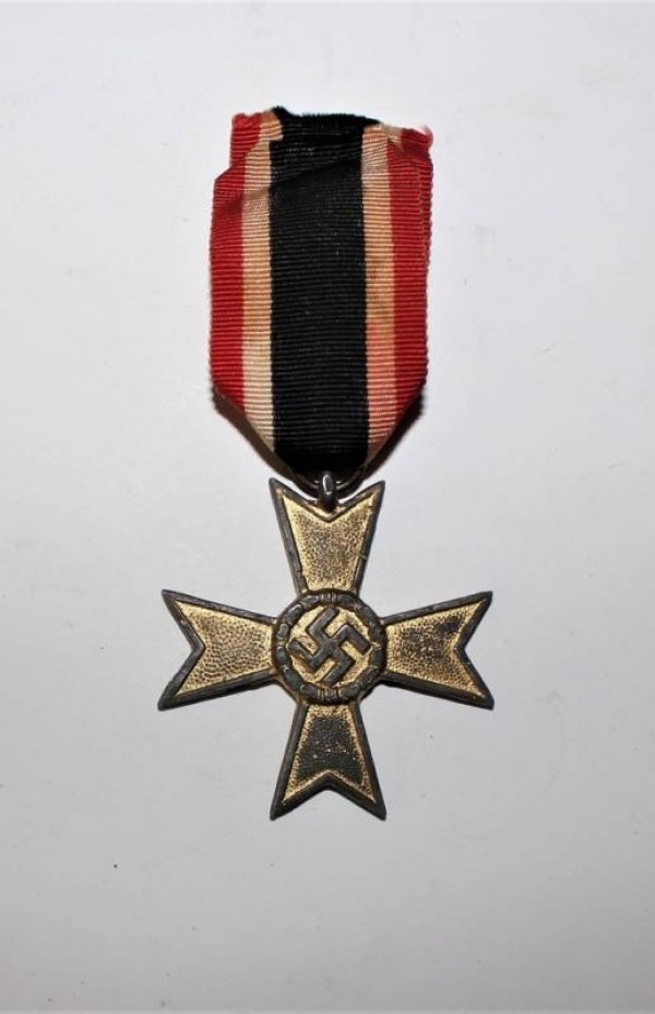 MEDAGLIA MERITI DI GUERRA 2�CL