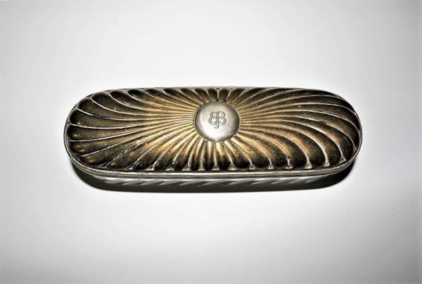 COFANETTO DA TOILETTE EVA BRAUN