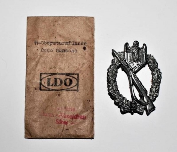 INFANTERY ASSAULT BADGE 