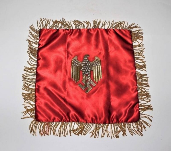 FODERA PER CUSCINO CON AQUILA POLITICA