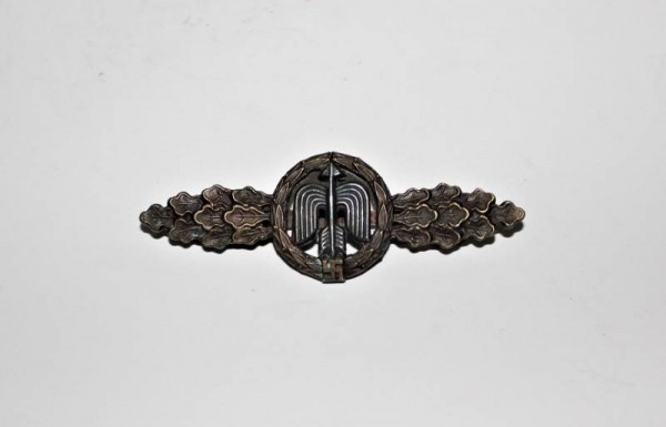 DAY FIGHTER OPERATIONAL FLYING CLAPS 