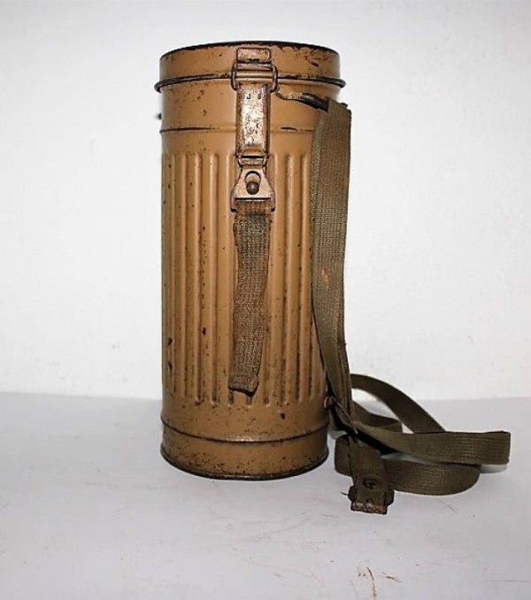 CONTENITORE PER MASCHERA ANTIGAS CAMO DAK