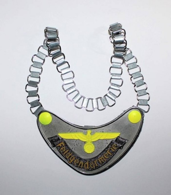 GORGET WH FELDGENDARMERIE 