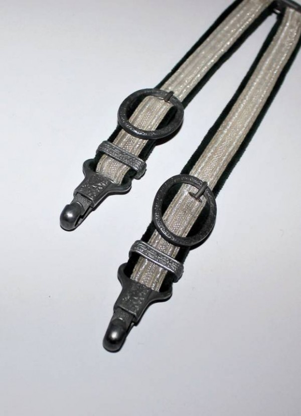 ATTACCO PER DAGA WH DA UFFICIALE