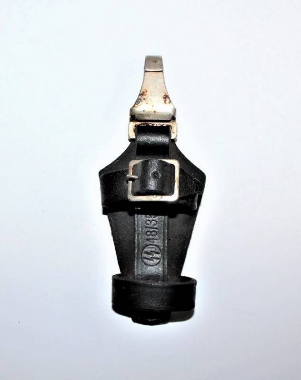 ATTACCO VERTICALE PER DAGA SS