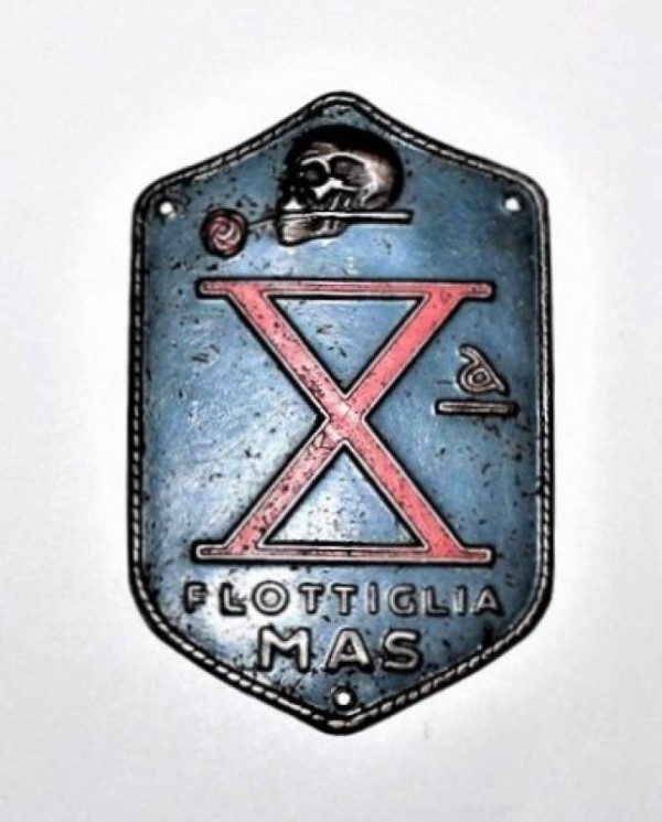 ITALIAN BADGE X� MAS