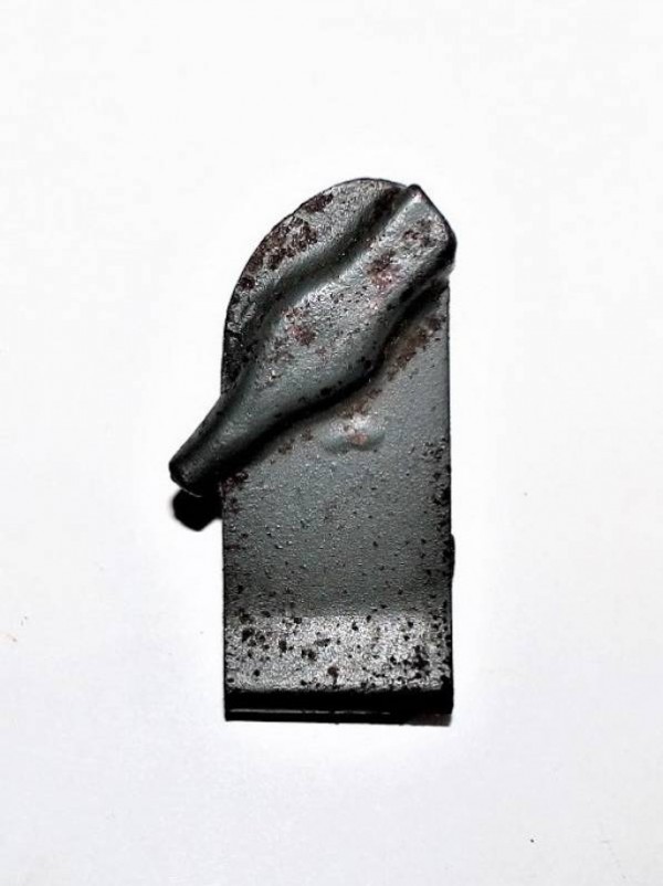 ATTACCO PENNA PER ELMETTO M33 ALPINI