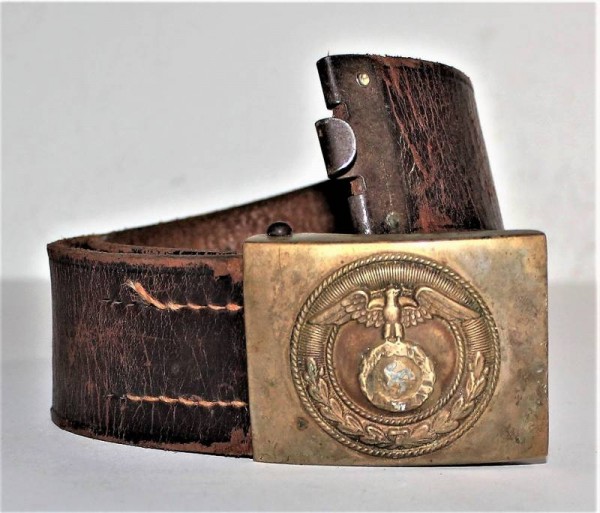 BELT AND BUCKLE NCO SA