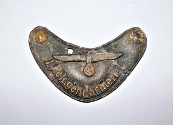 GORGET WH FELDGENDARMERIE