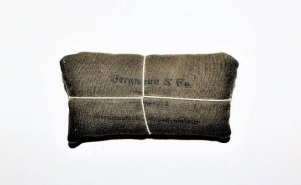 INDIVIDUAL MEDICAL DRESSING PACKAGE