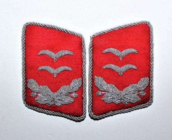 OFFICER�S COLLAR TABS LUFTWAFFE