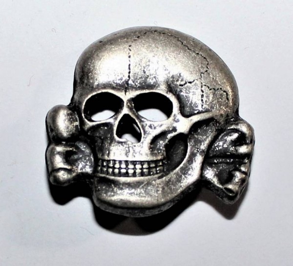 TOTENKOPF SCHIRMMUTZE SS