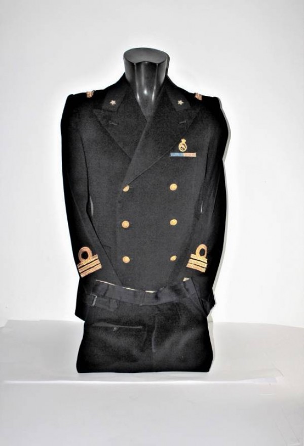 ITALIAN SUBMARINER NAVAL OFFICER�S JACKET AND TROUSERS