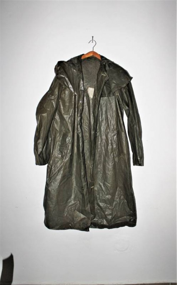 US ARMY RESIN-COATED RAINCOAT