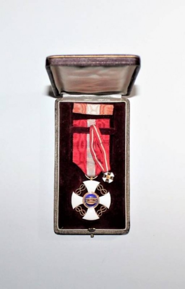 DECORATION VITTORIO EMANUELE 3rd ORDER CROWN OF ITALY