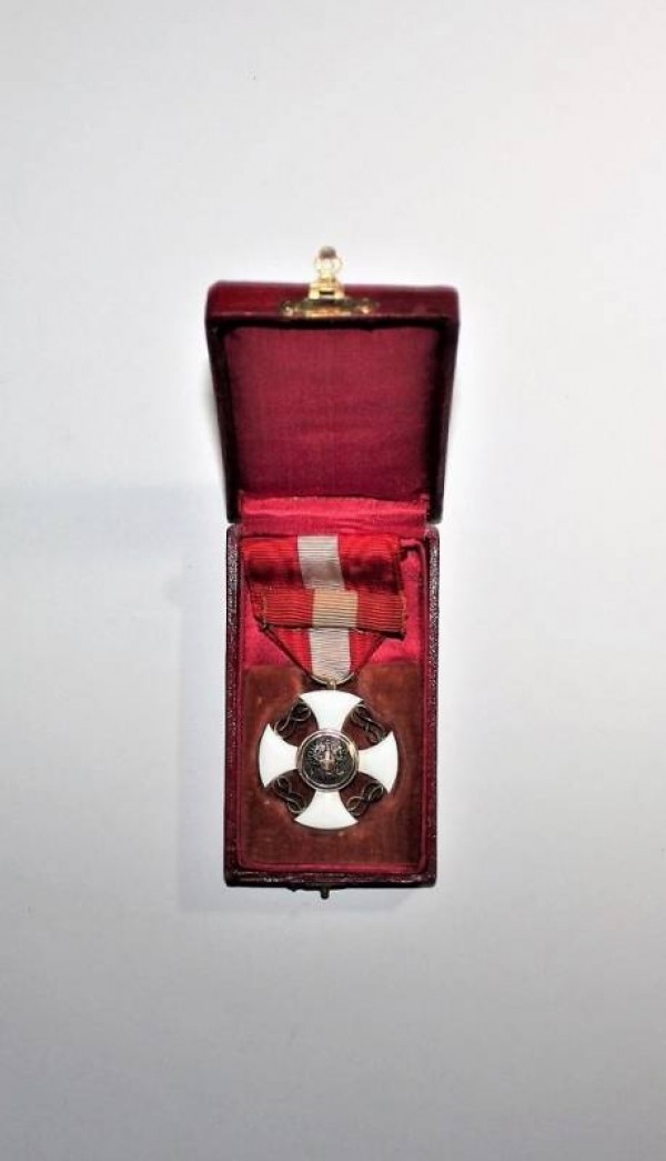 DECORATION VITTORIO EMANUELE 3rd ORDER CROWN OF ITALY